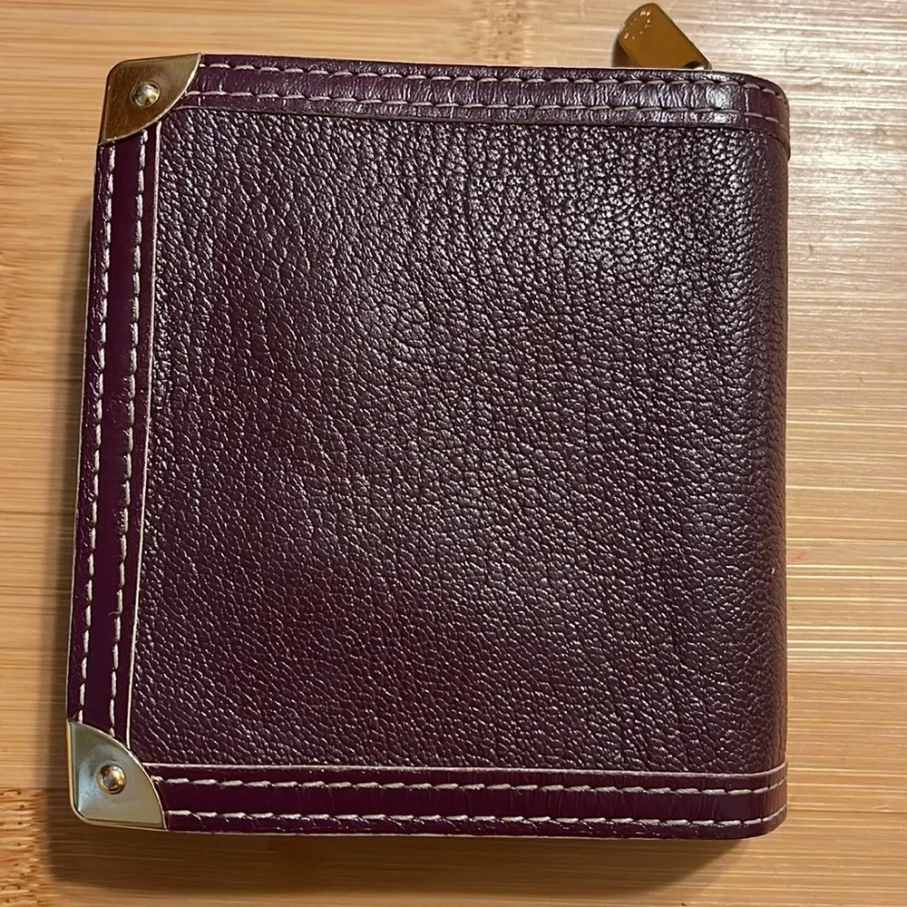 Authentic Vintage Louis Vuitton International Wallet Suhali leather